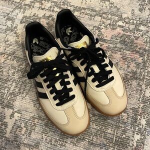 Adidas Samba black cream size 7.5